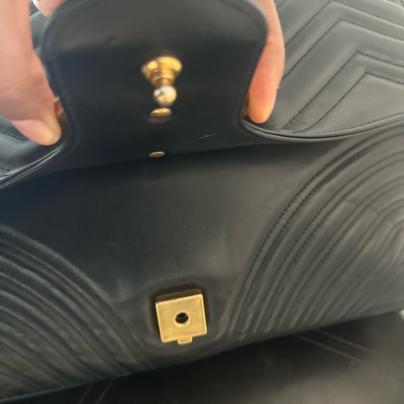 Large Gucci Marmont Bag - Picture 8 of 13